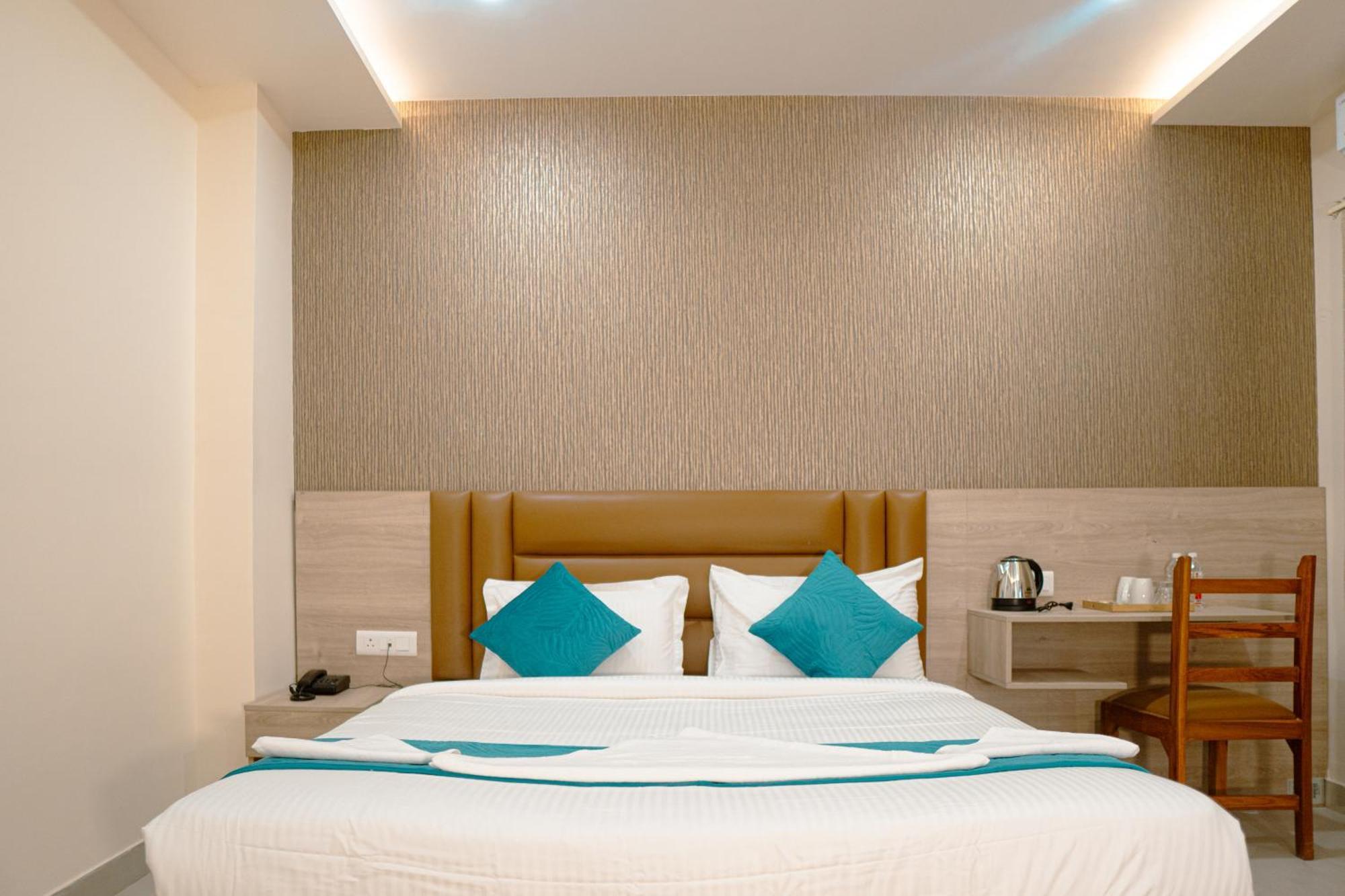 Hotel Ananda Kashi Waranasi Zewnętrze zdjęcie
